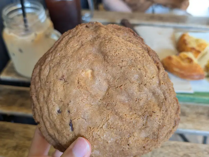 Biscotti con gocce di cioccolato