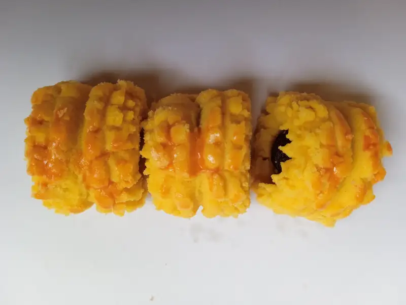 Nastar, biscotti ripieni di marmellata di ananas