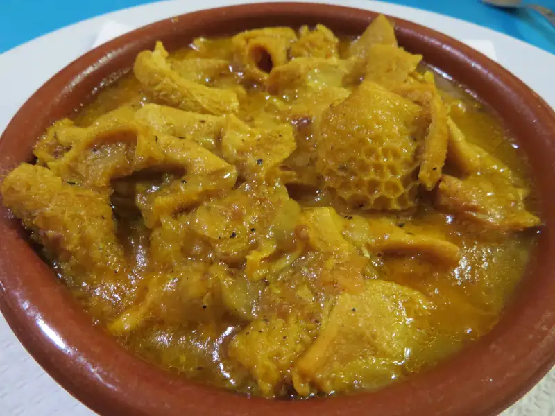 Callos philippins aux tripes et chorizo