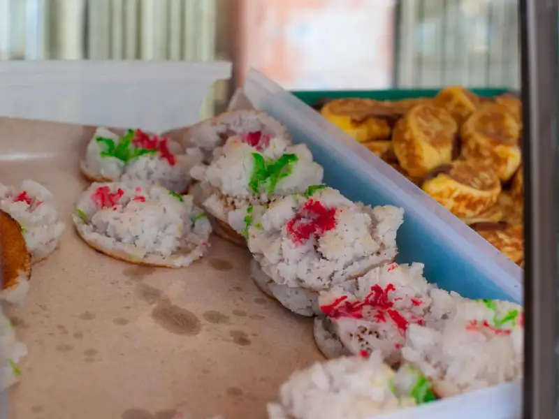 Carabikang cakes