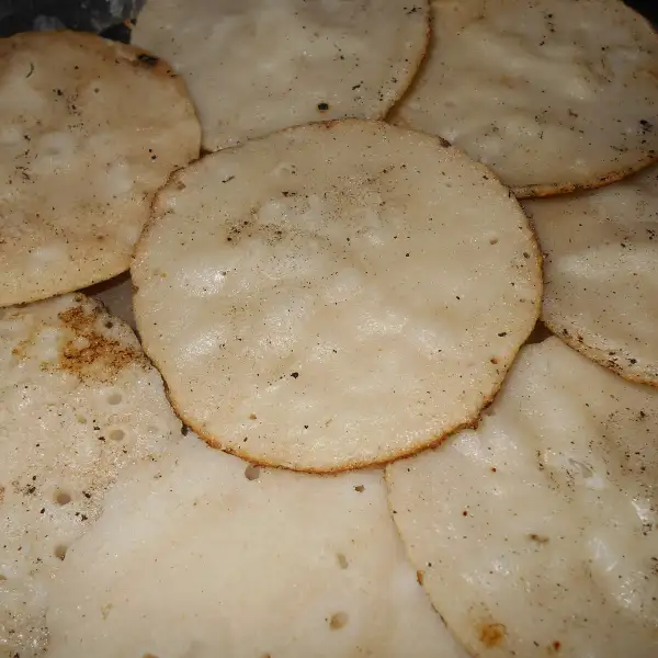 查蒂披萨，用棕榈糖制成的薄饼