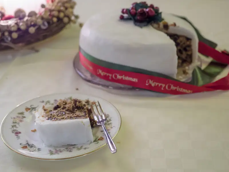 Bolo de Natal com frutas maceradas