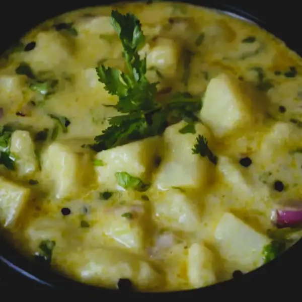 Chukauni, salade de pommes de terre au yaourt