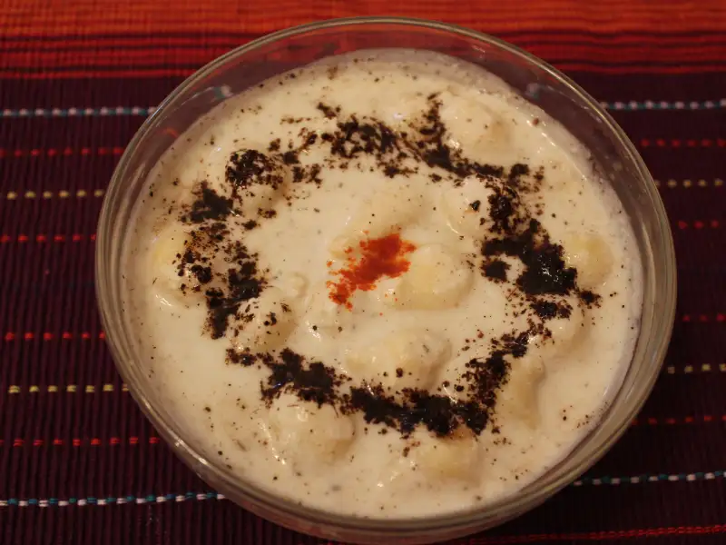 Eine frische und würzige Raita