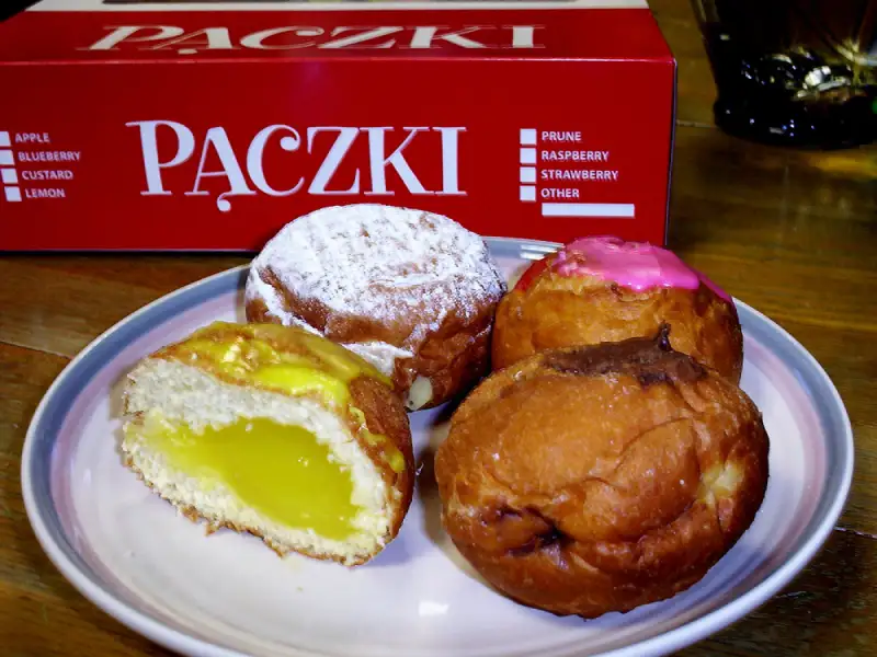 Buñuelos: un tipo de masa frita tradicional en Polonia.