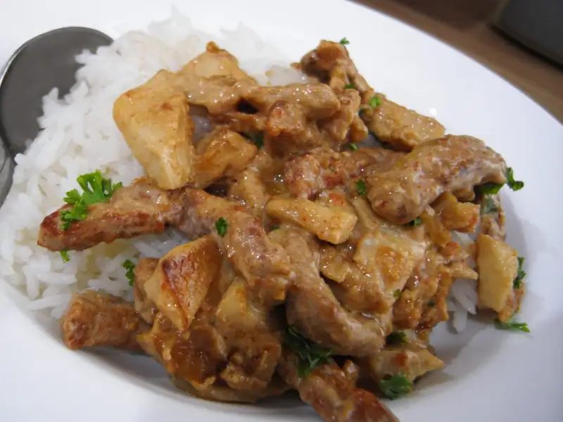 Stroganoff de ternera en dos versiones