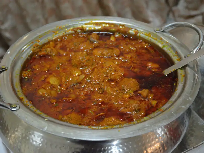 Frango ao estilo bengali