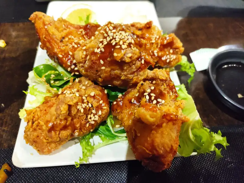 Karaage, frango frito japonês