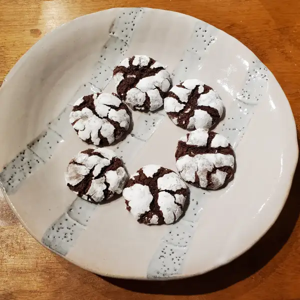 Chocolade koekjes met een knapperige korst
