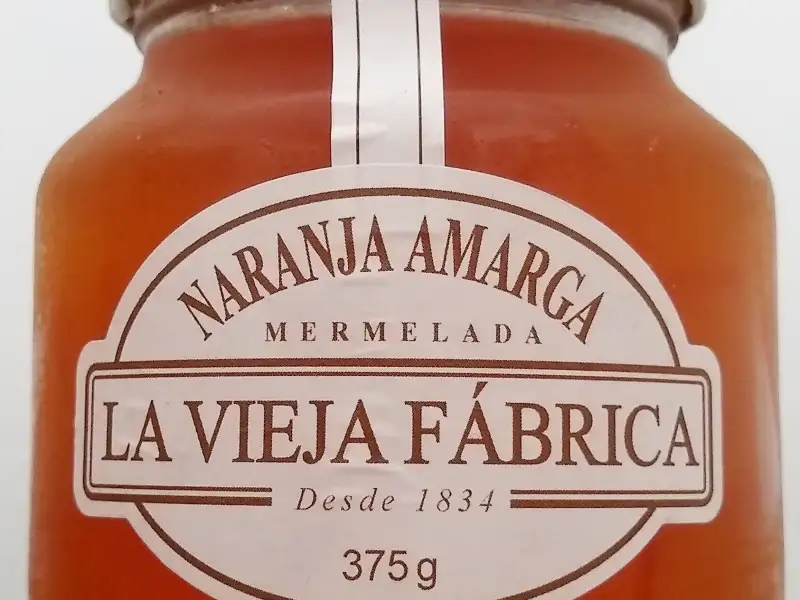 geleia de laranja, limão siciliano e maçãs, cozidas em panela de pressão