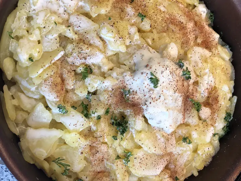 Gratin z ziemniaków i jabłek