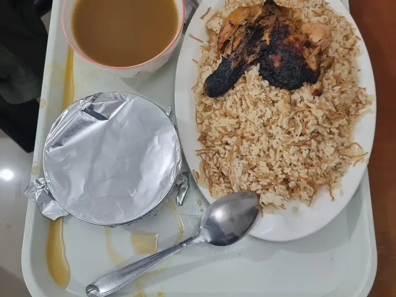 Grillowany ryż z kurczakiem