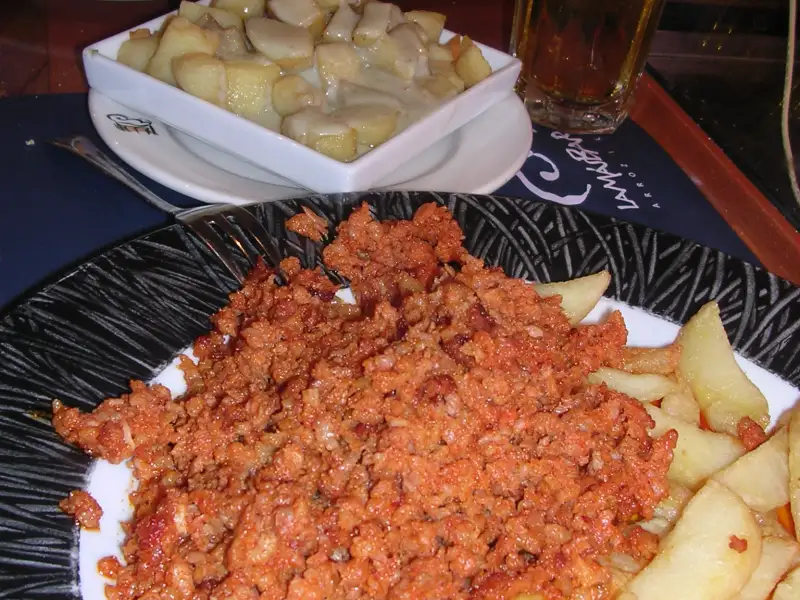 Hackfleisch-Eintopf mit Chorizo