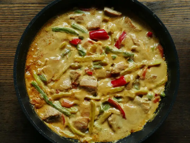 Hühnercurry mit grünen Bohnen