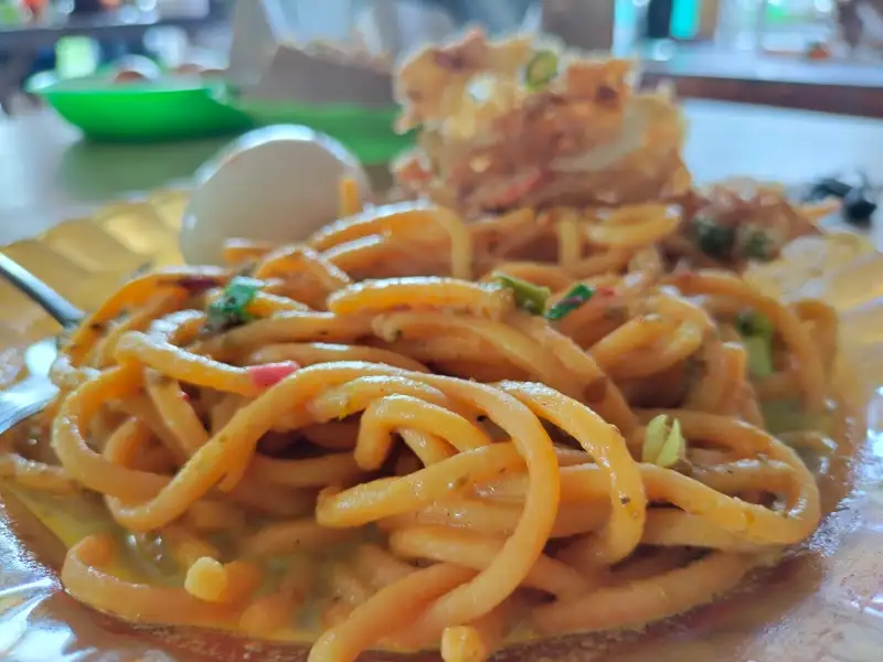 Nudeln mit Kokosmilch
