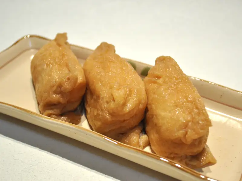 Sushi em formato de omelete