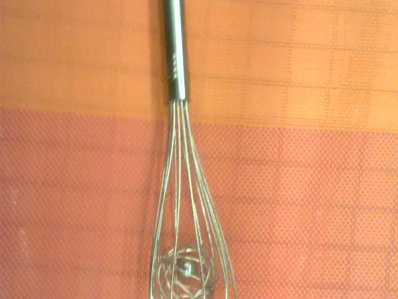 Gaiolas feitas com mandioca e açúcar de palme