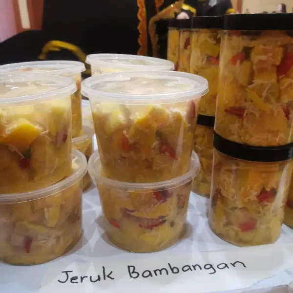 Mangos silvestres de Bornéo con sal y chile