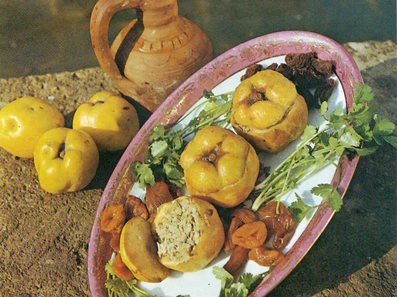pão de marmelo recheado com carne de ovelha