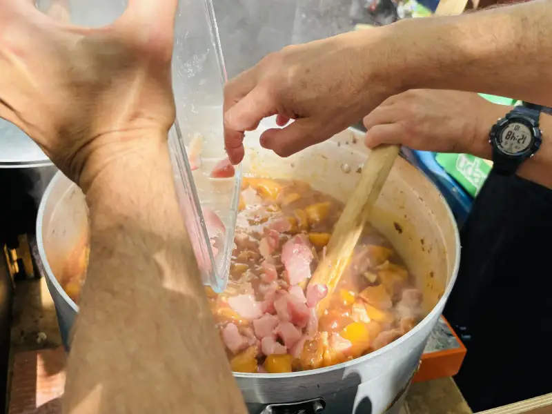 Prato de bacalhau à la basca com batatas