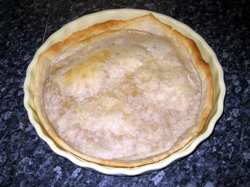 Massa podre caseira, a base para tortas