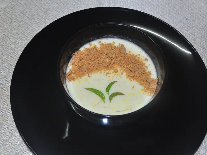 Milho com leite de coco, arroz glutinoso e jacquier.