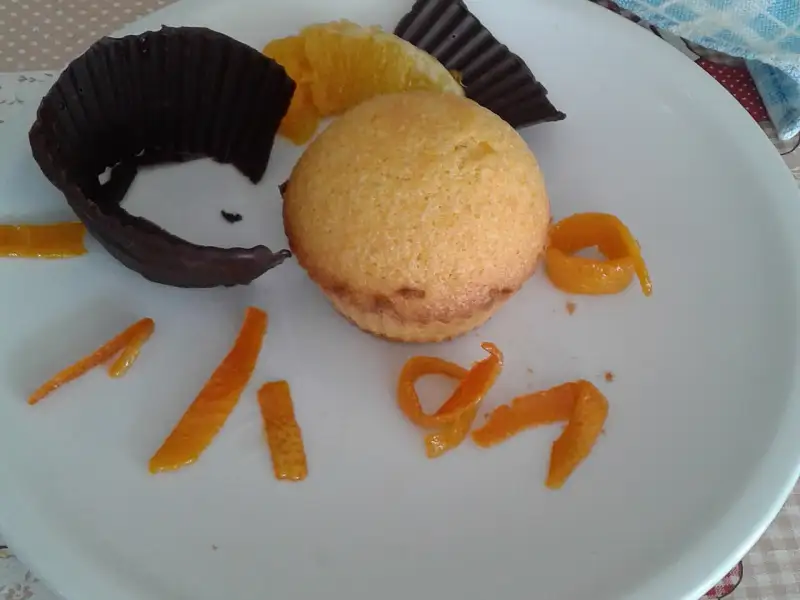 Muffins macios de cenoura e amêndoas