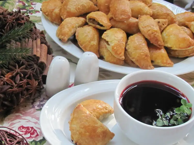 Ofen-Pierogi mit Pilzen