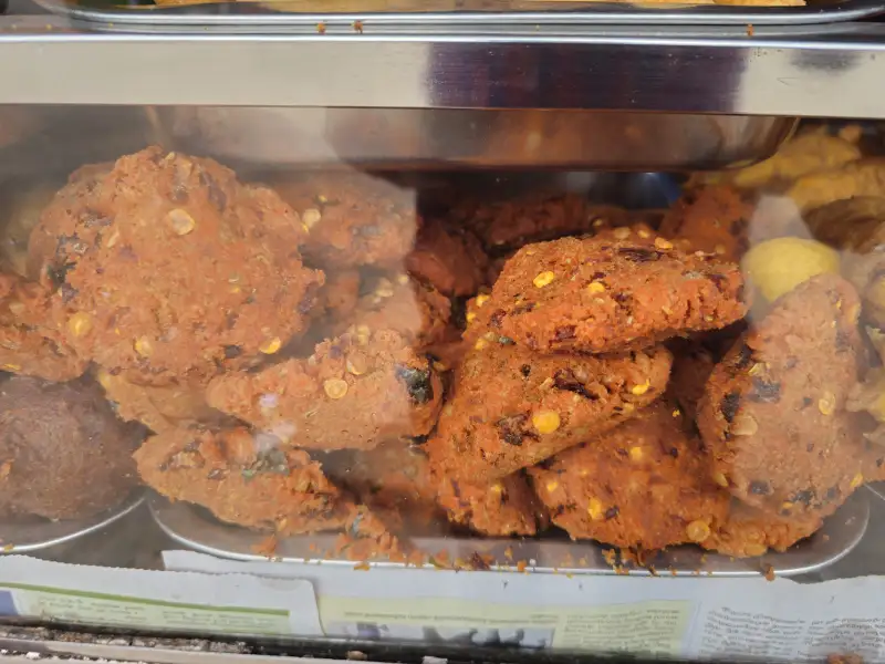 Parippuvada: bolinhos de lentilha