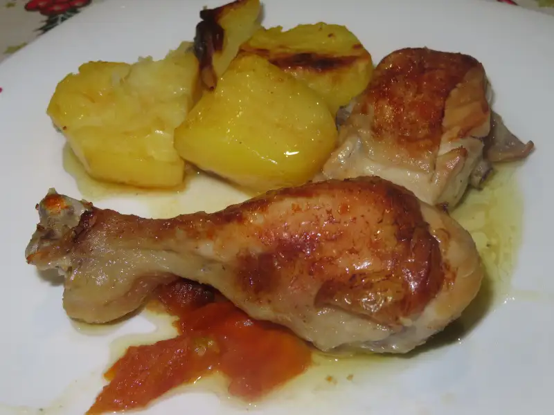 Poulet aux tomates