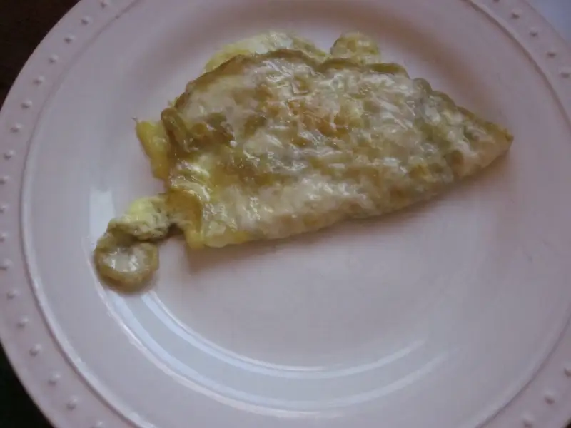 Prosty omlet z dodatkami według wyboru
