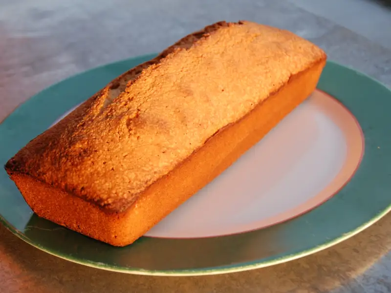 Quatro quartos, bolo de manteiga e limão siciliano