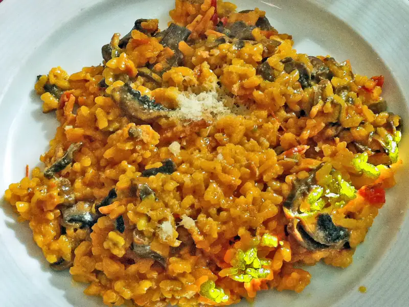Risotto auf lombardische Art, mit Safran und Grana Padano