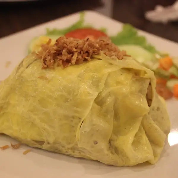 Frittata con riso saltato al pollo