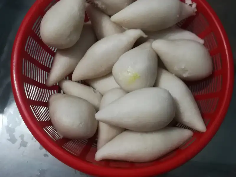Pastel de arroz, bolitas de arroz al vapor con azúcar de palma