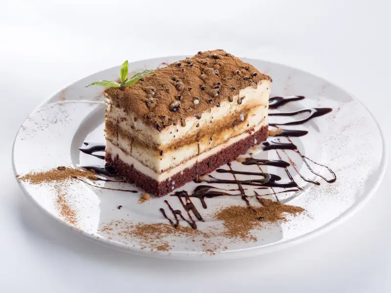 Soft sponge cake, in plain, chocolate, vanilla, or walnut flavors.