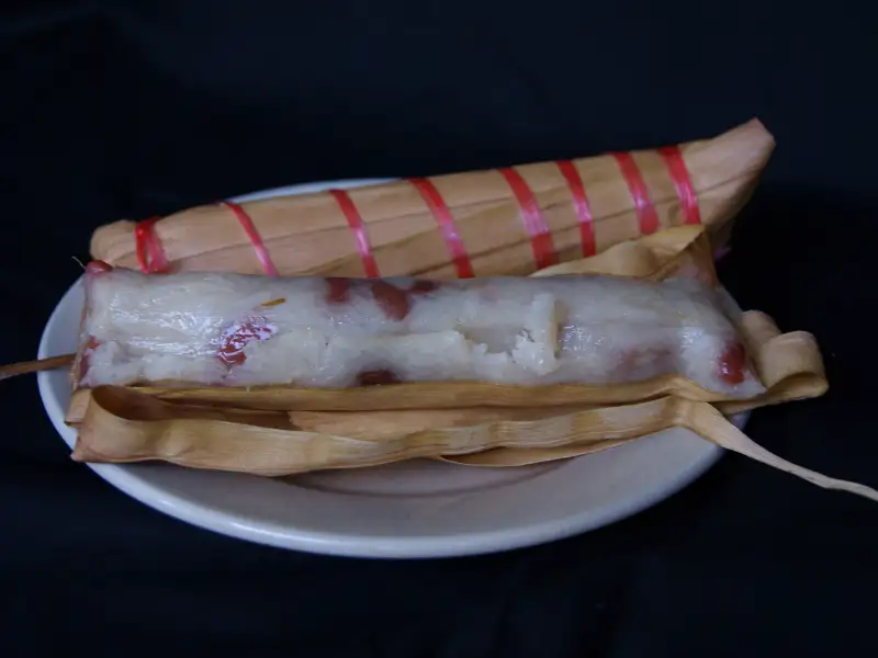 Lepet (a type of rice), sticky rice, and beans in coconut leaves