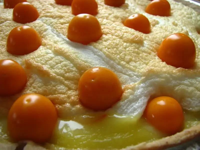 Torta con meringhe, deliziosa