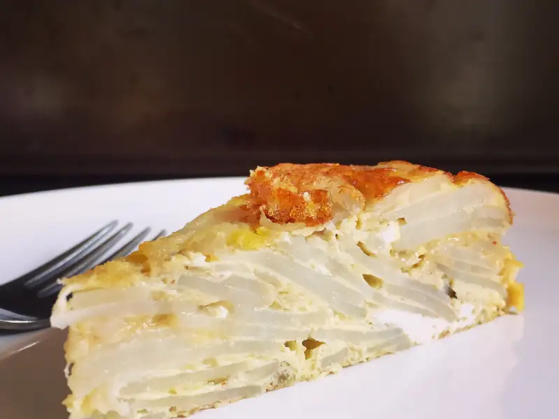 Tortilla espanhola com batatas
