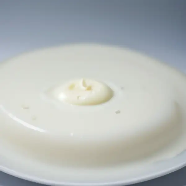 Weißes Royal Icing für den Spritzbeutel
